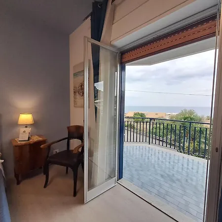 Chez Lucy By Casa In Mente Cefalù