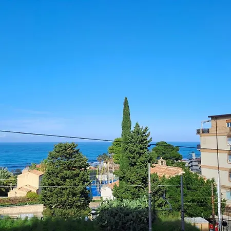 Pensionat Chez Lucy By Casa In Mente 3*