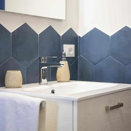 Pensionat Chez Lucy By Casa In Mente 3*