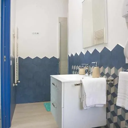 Chez Lucy By Casa In Mente 3*