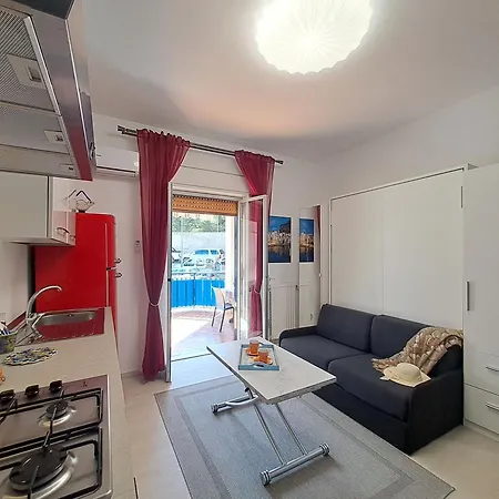 Pensionat Chez Lucy By Casa In Mente Cefalù